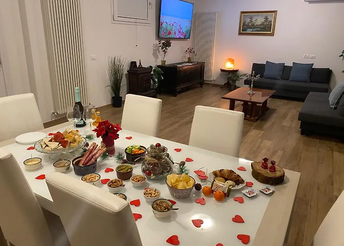 Alexander Esclusiva Di 100 M Con Vasca Idromassaggio 4* Trarivi