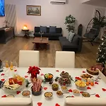 Alexander Esclusiva Di 100 M Con Vasca Idromassaggio Bed and breakfast 4*