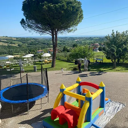 Alexander Bed & Breakfast Trarivi