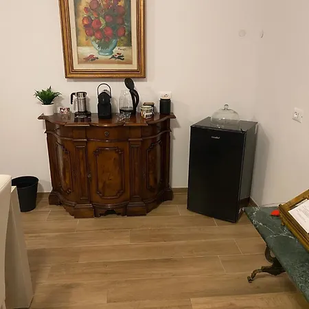 Alexander Esclusiva Di 100 M Con Vasca Idromassaggio 4*